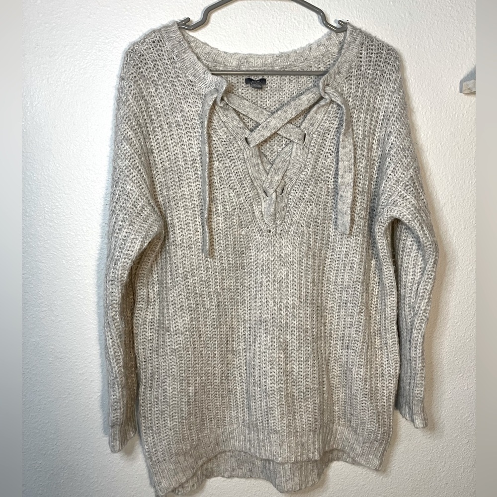 Aerie‎ Women's Grey and White Wool Alpaca Blend Lace up Front Sweatshirt sweater